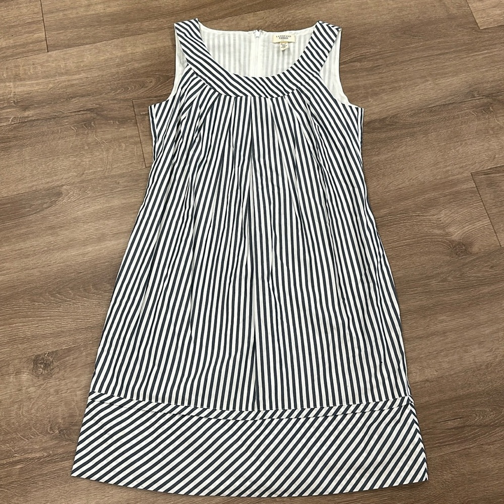 LAND’S END Canvas 1963 vertical striped dress size 4